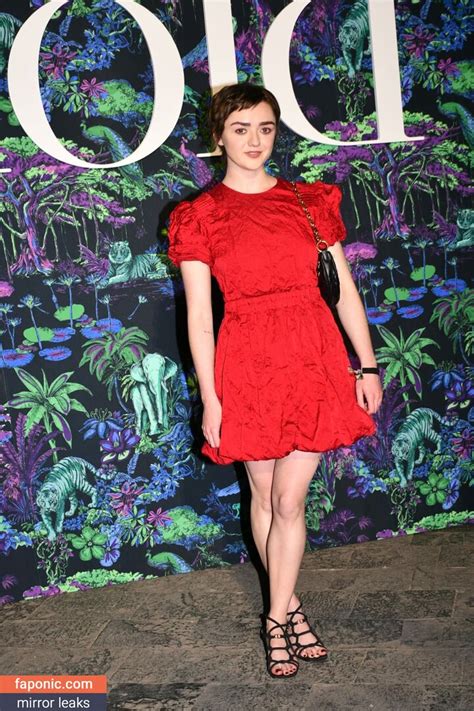 maisie williams porno|Maisie Williams Nude: Porn Videos & Sex Tapes